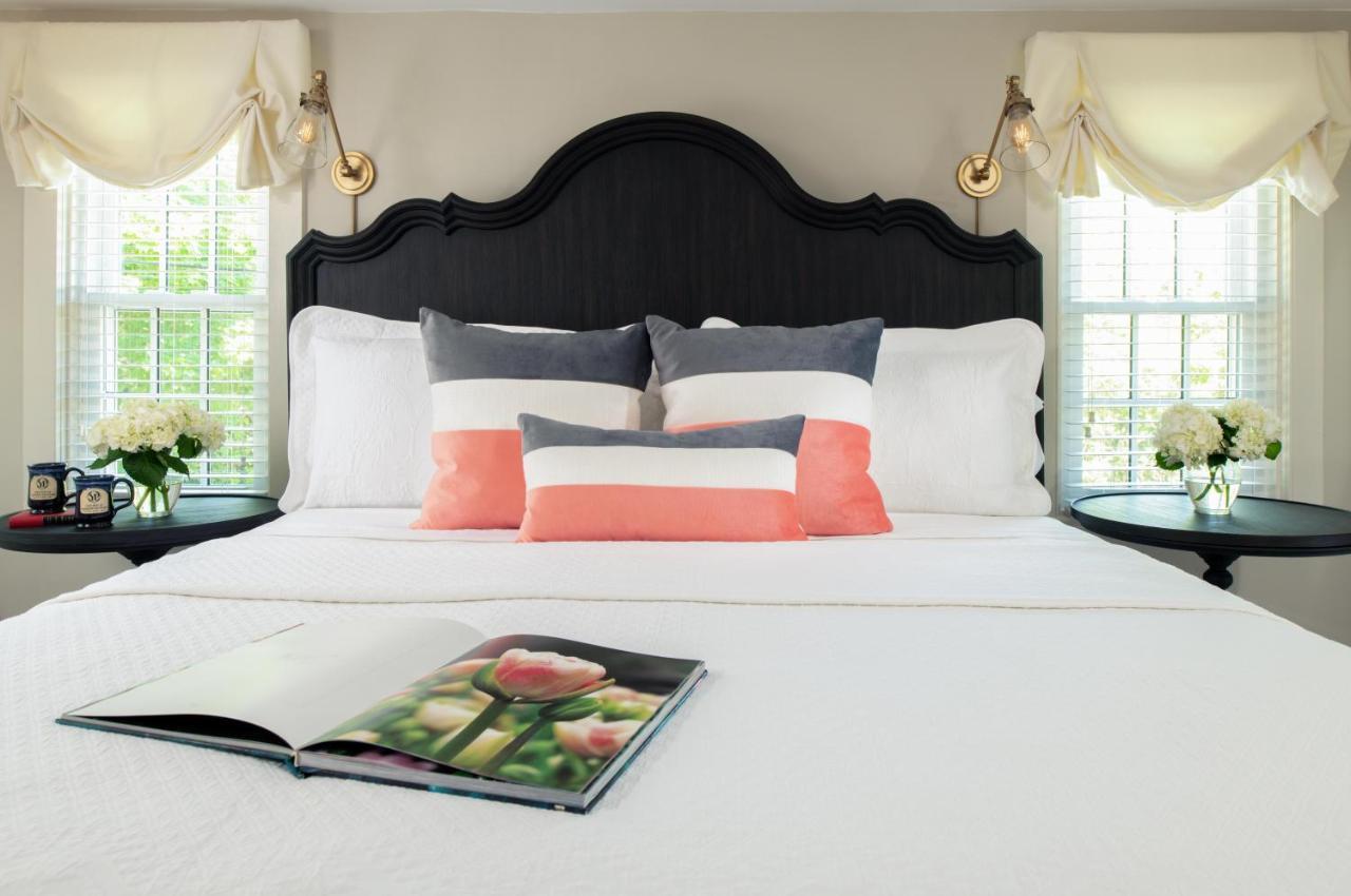 The Inn At Yarmouth Port Экстерьер фото