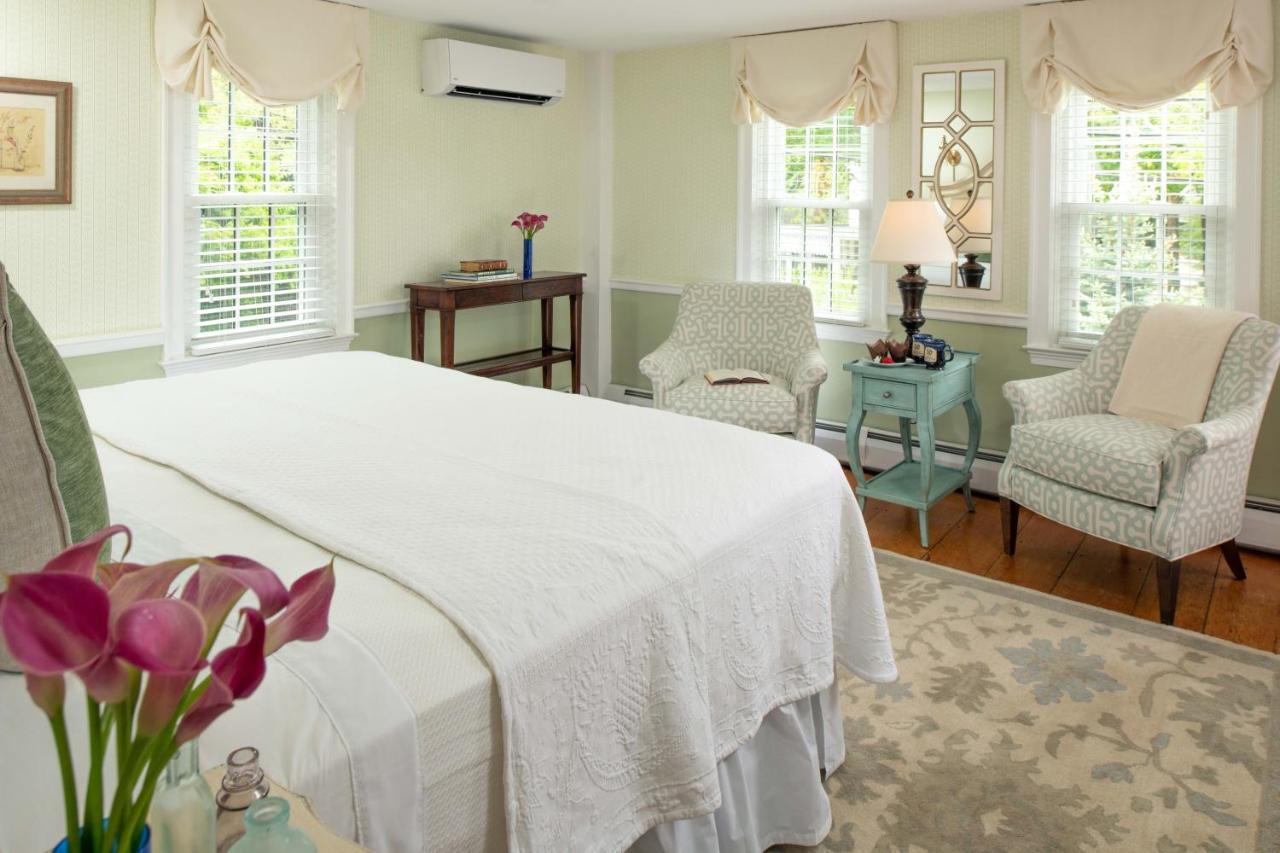 The Inn At Yarmouth Port Экстерьер фото